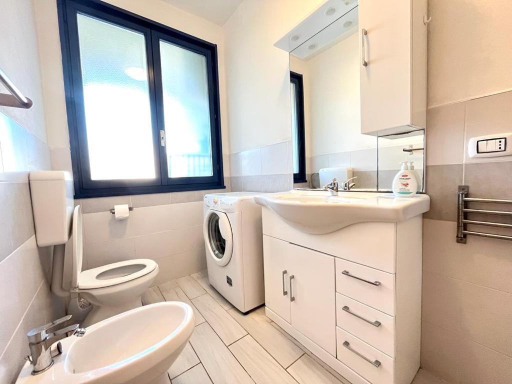 Venere Apartament Tirrenia Exterior foto